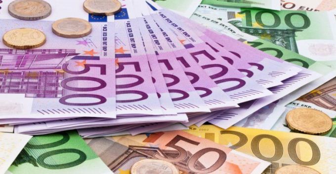 Vendi i perfshire nga kriza- BSH: Efekti negativ bie prej muajsh tek euro
